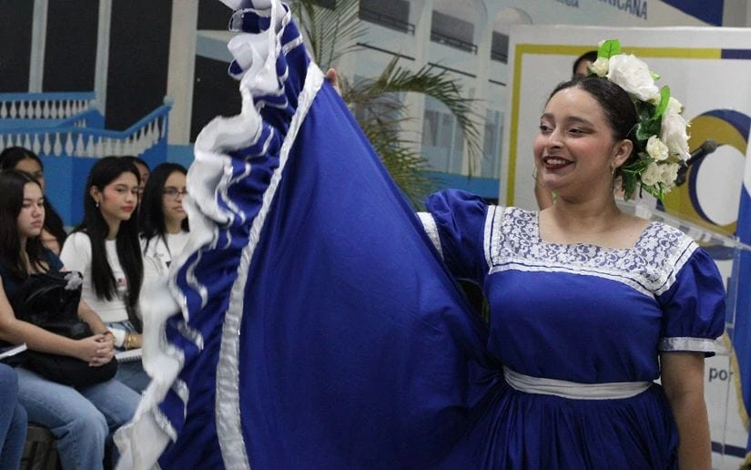 MUJERES10
