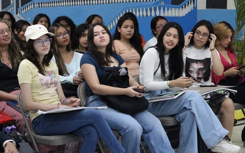 MUJERES7