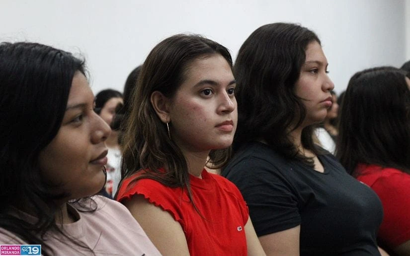MUJERES8