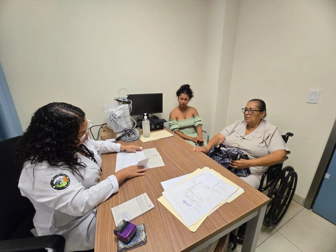 HOSPITAL-(12)