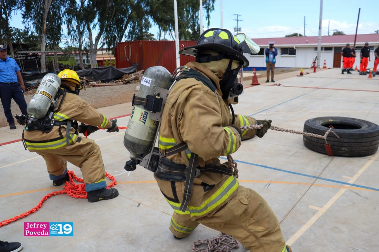 BOMBEROS4