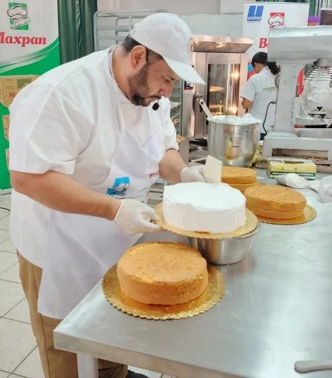 PANADEROS18