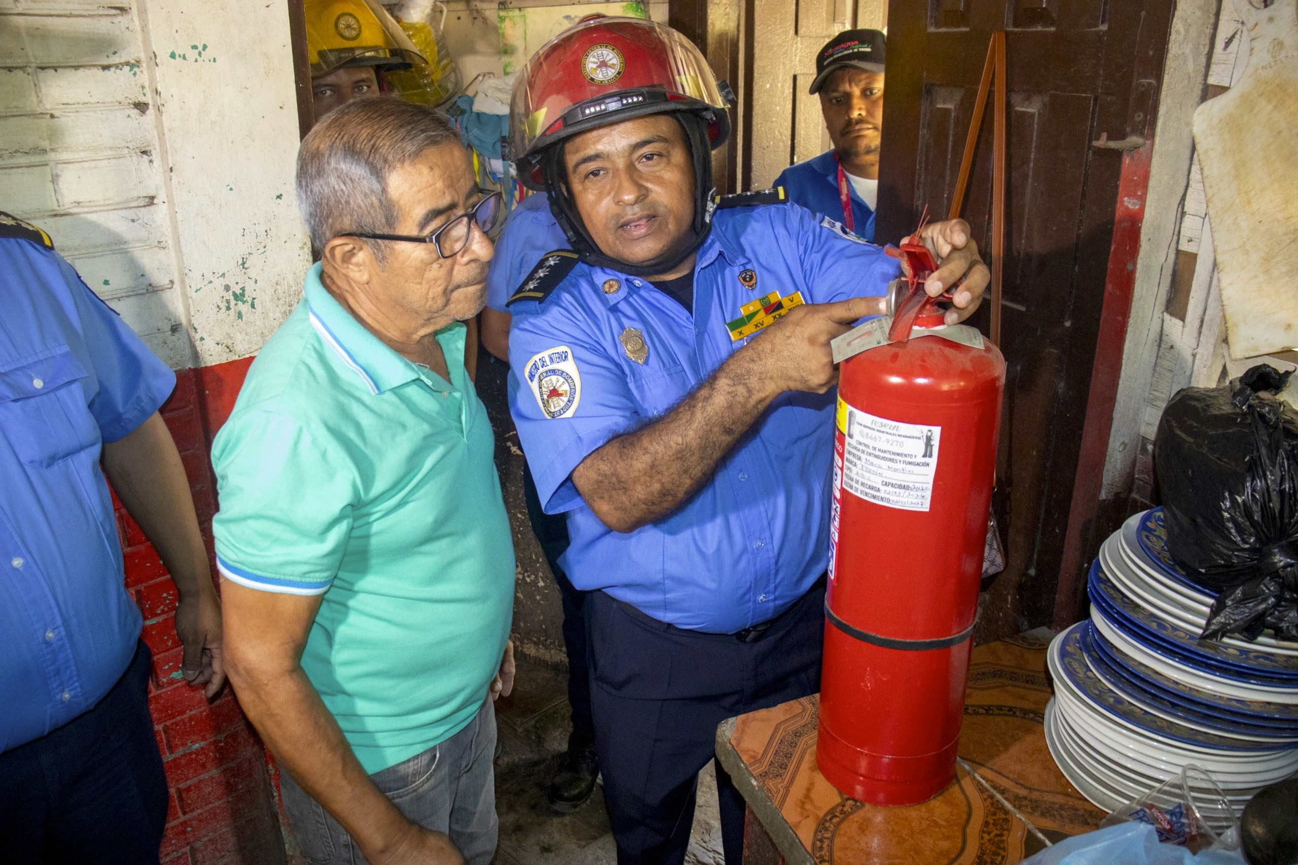 BOMBEROS-(9)
