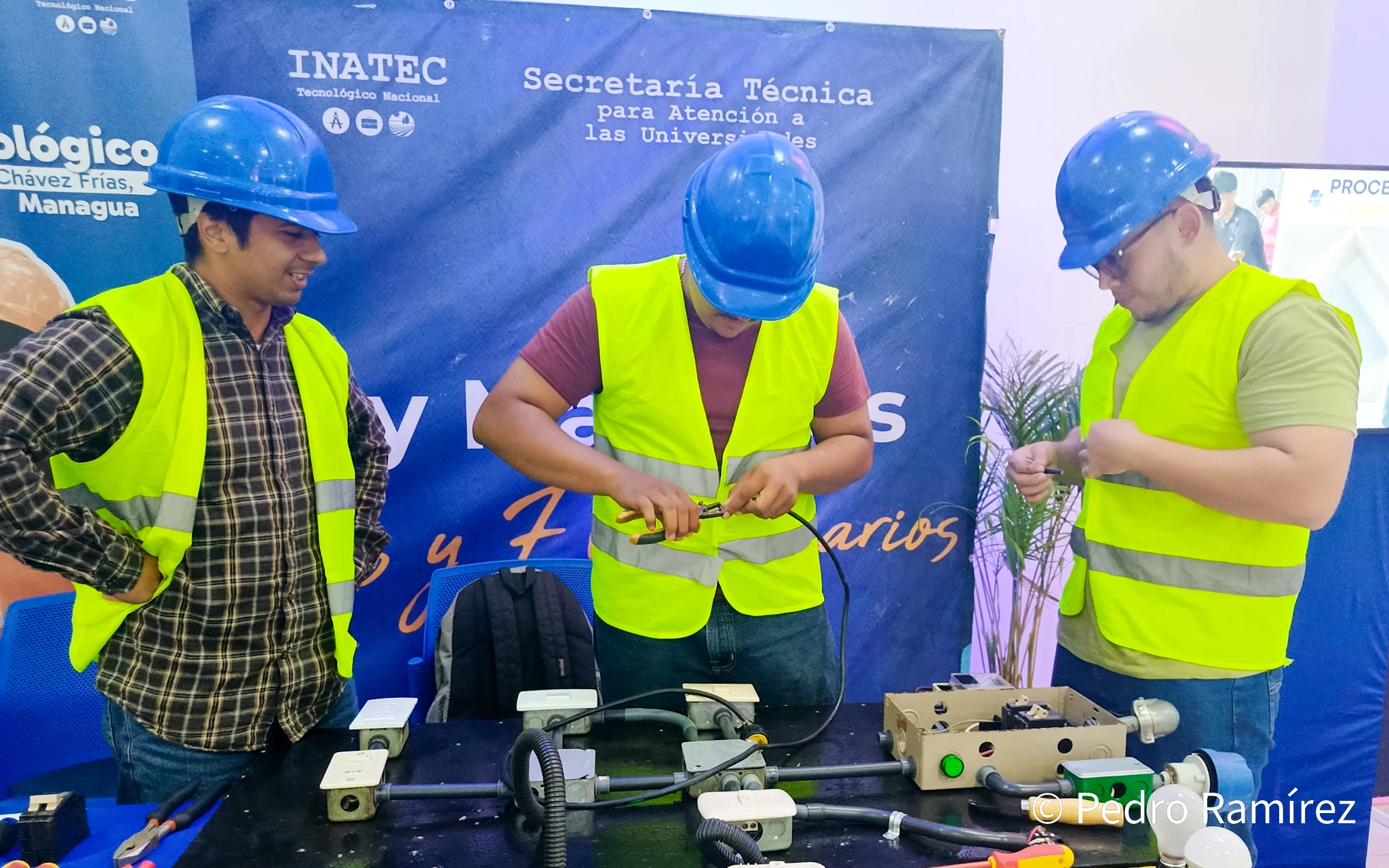 INATEC8