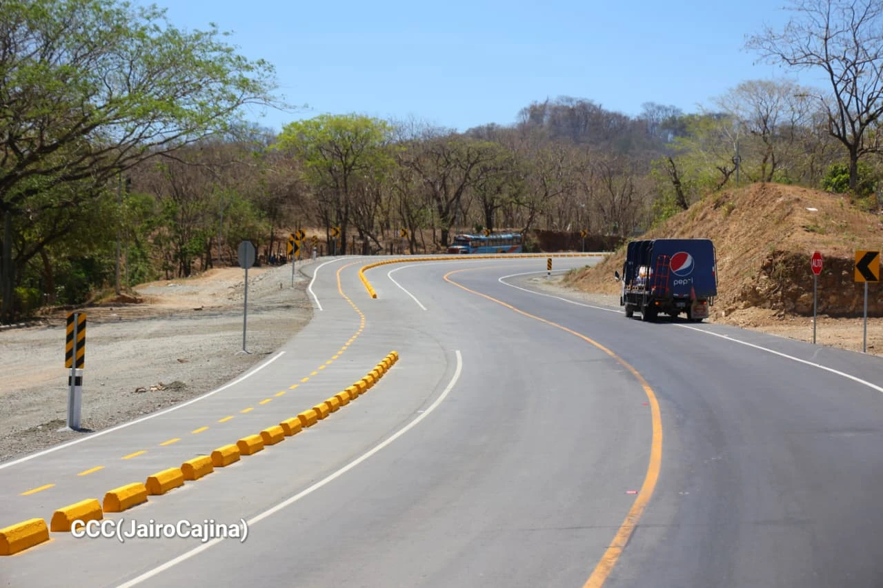 CARRETERA27