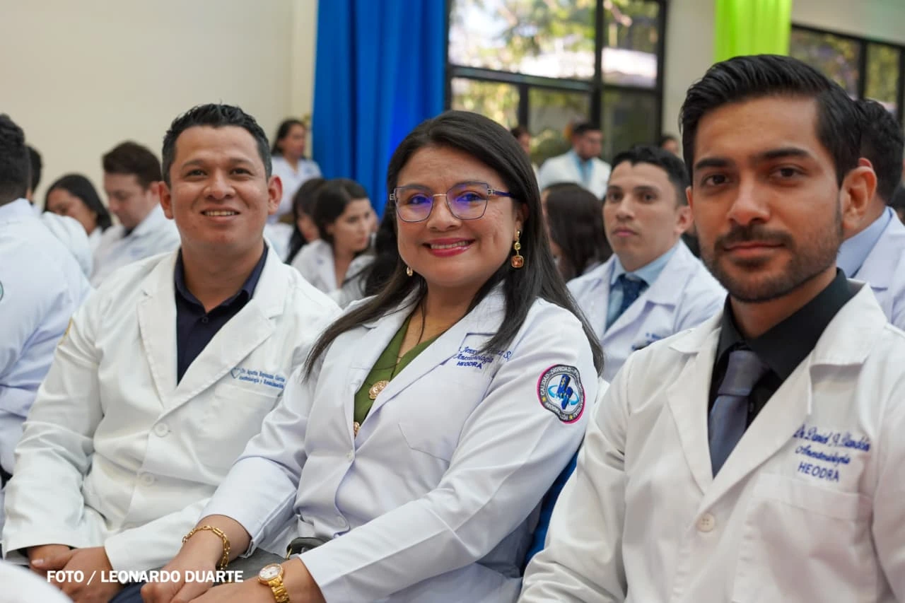 MEDICOS2