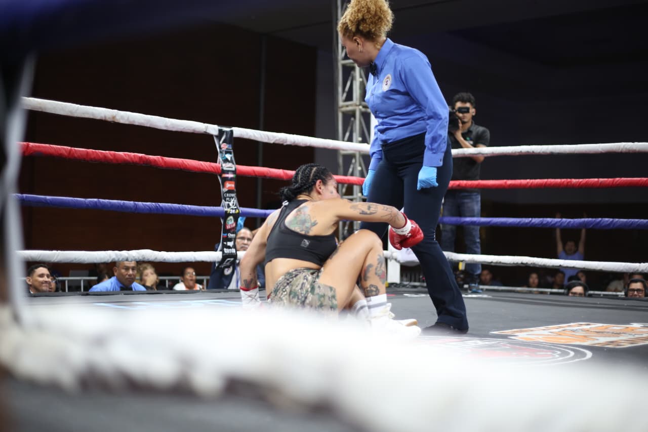 Boxeo--(43)