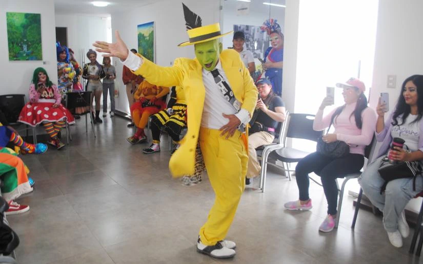PAYASAS8