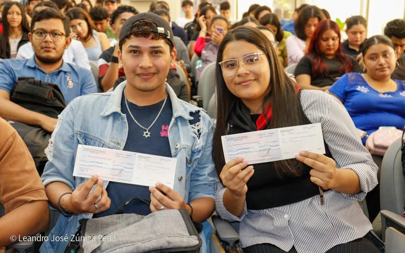 BECAS2