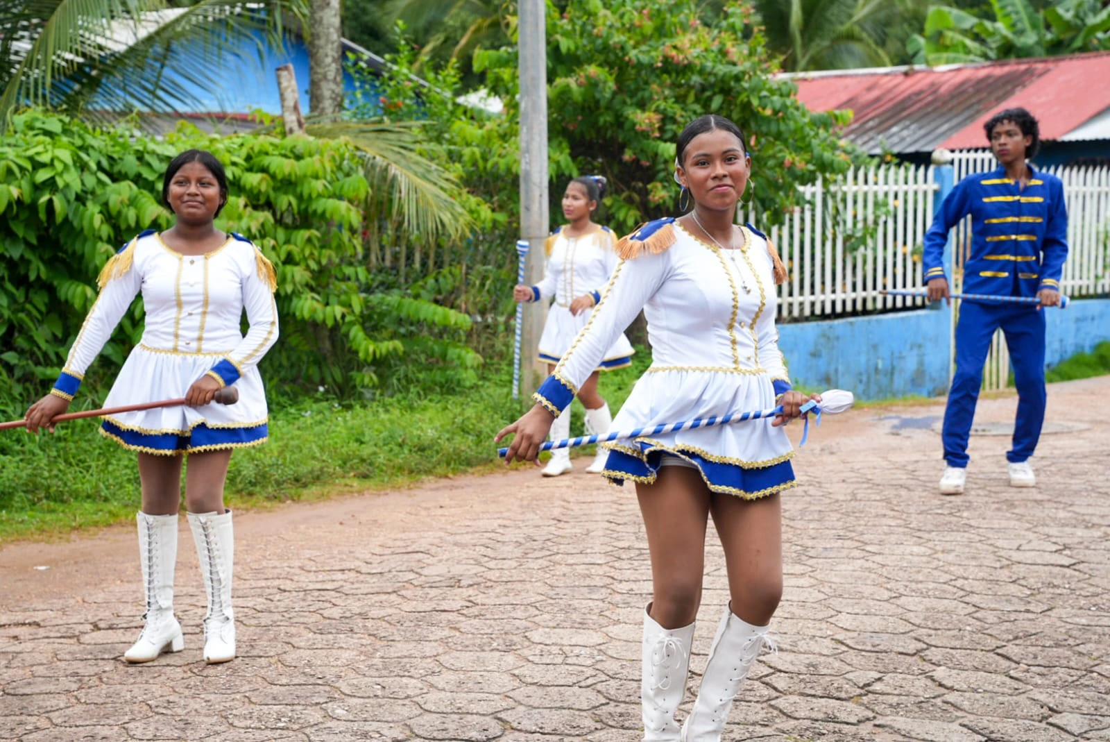 BANDAS19