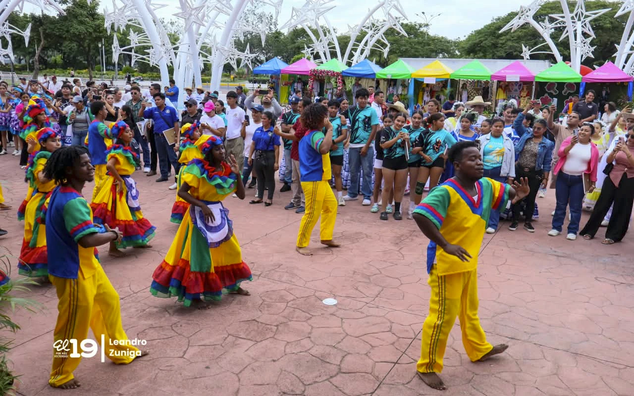 BAILES-(36)