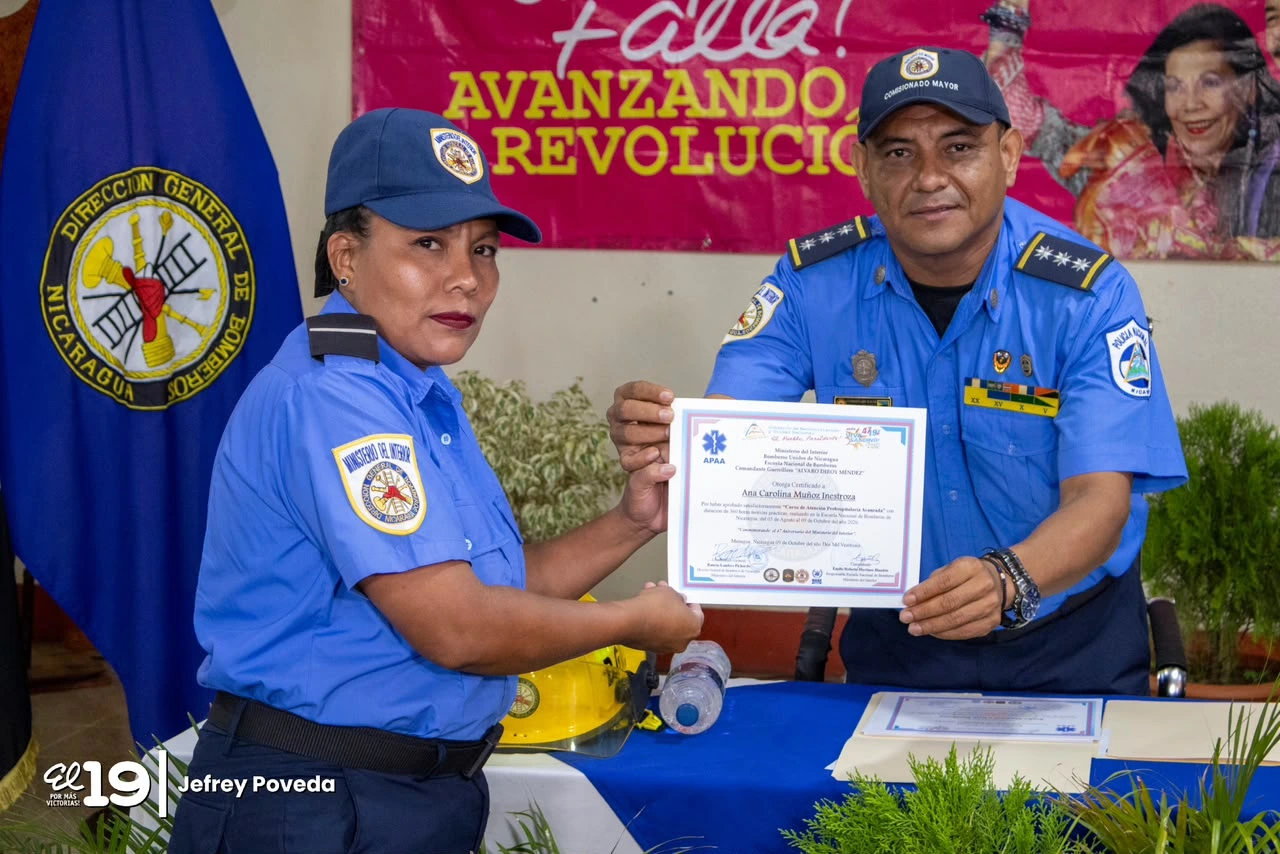BOMBEROS13