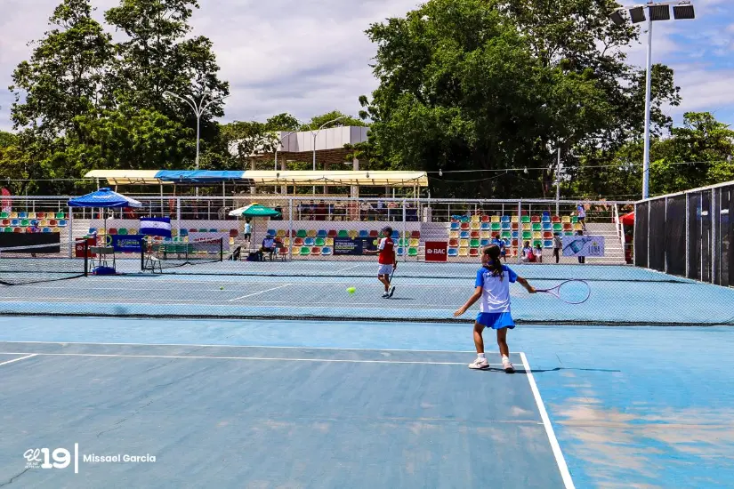 Juego-de-Tenis-13