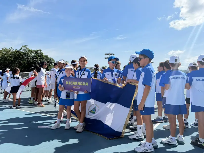 TENIS-4