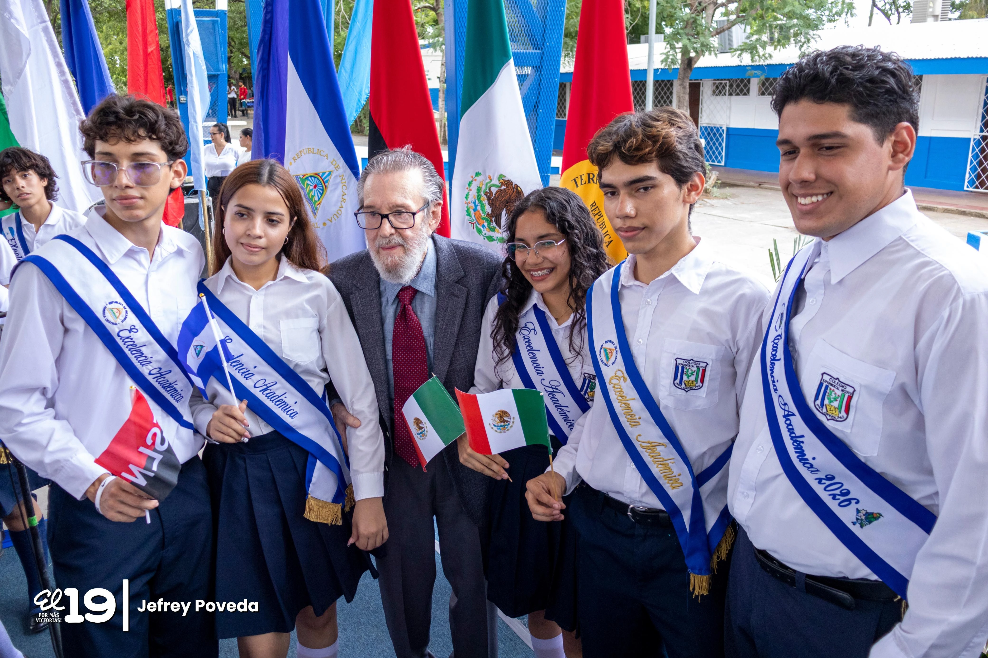 COLEGIO-EXPERIMENTAL14
