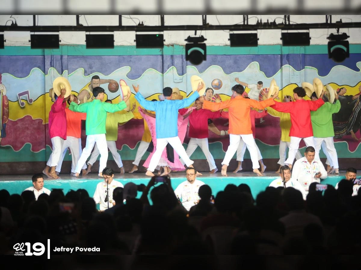 BAILE-(5)
