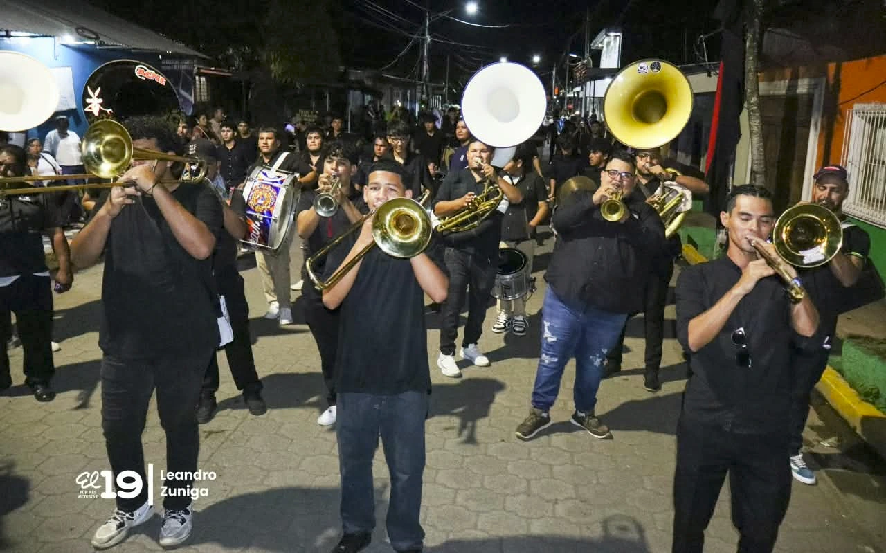 BANDAS-(10)