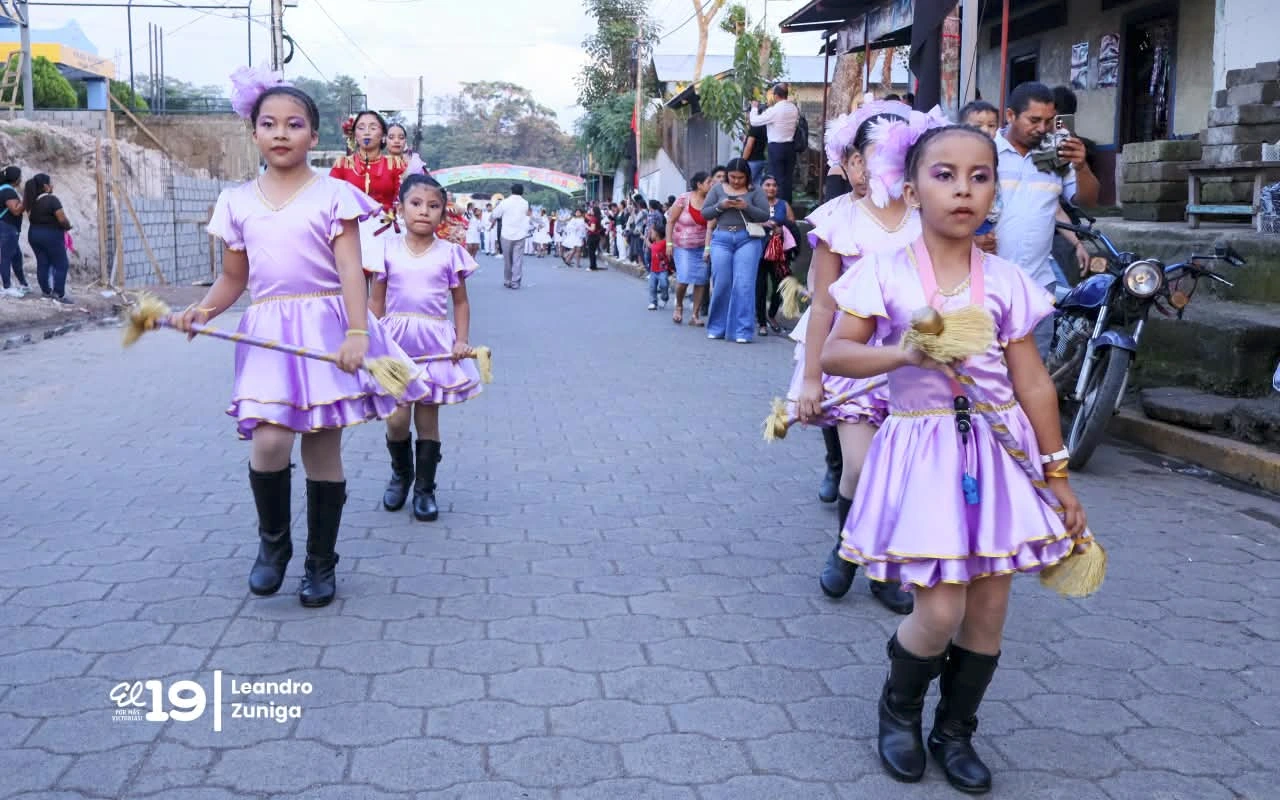 BANDAS-(33)