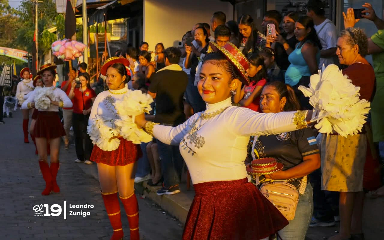 BANDAS-(38)