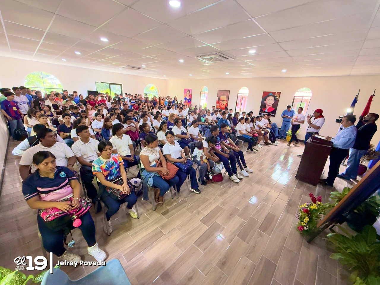 JUVENTUD-(16)