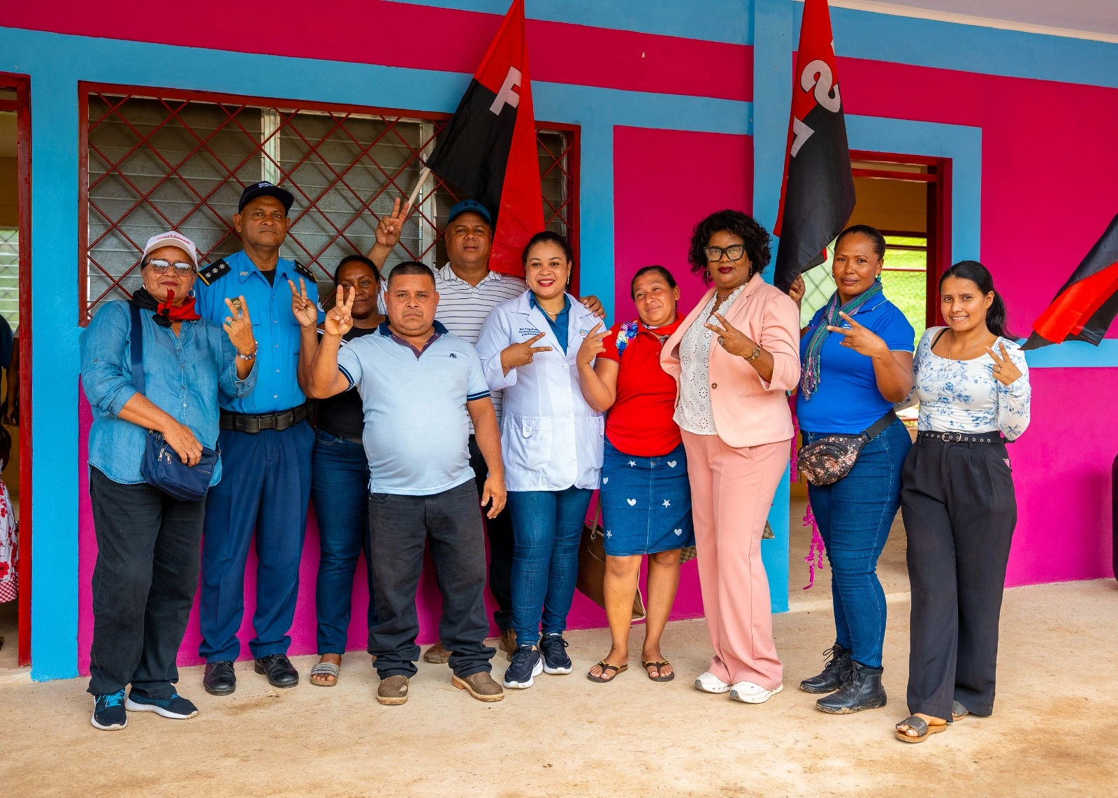PUESTO-DE-SALUD10_10_11zon