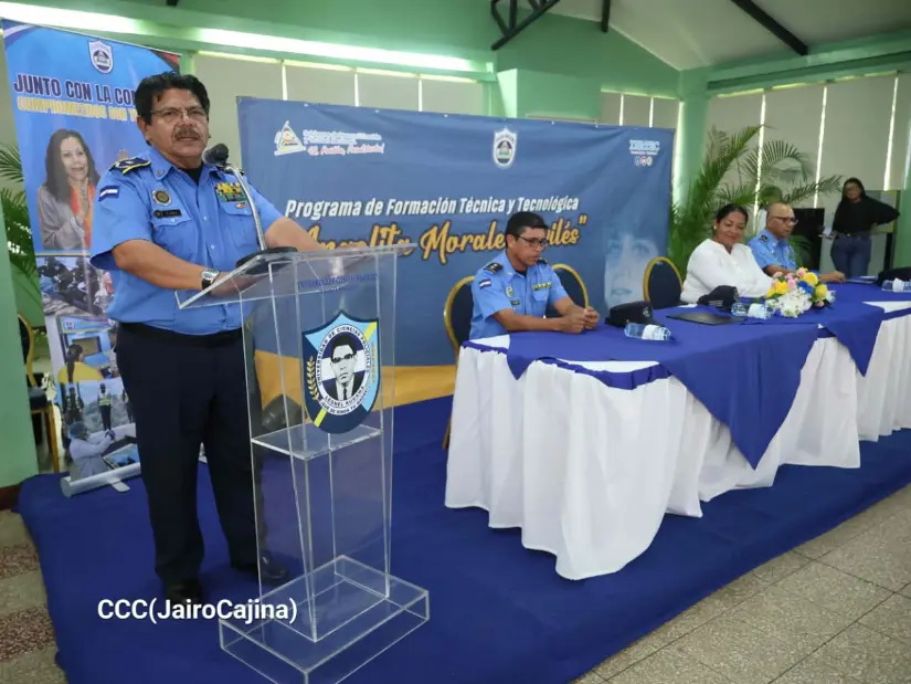 Policia-Nacional-2