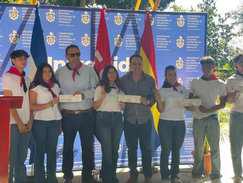 BECAS-(10)