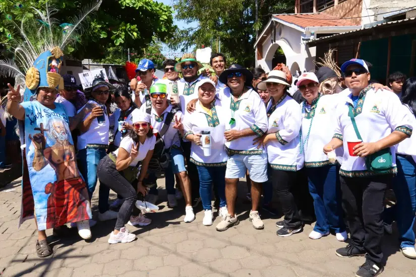 AGUIZOTES--(42)