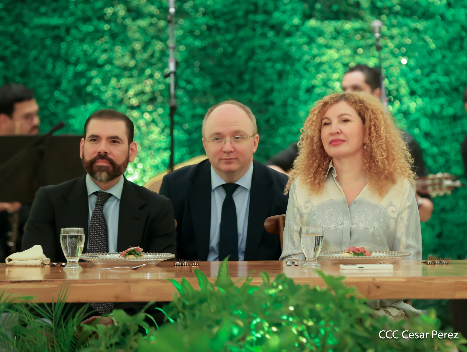 CENA-(23)
