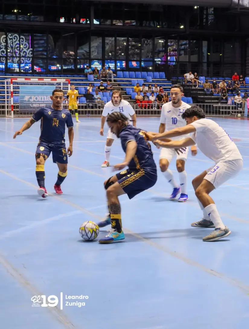 FUTSAL--(24)