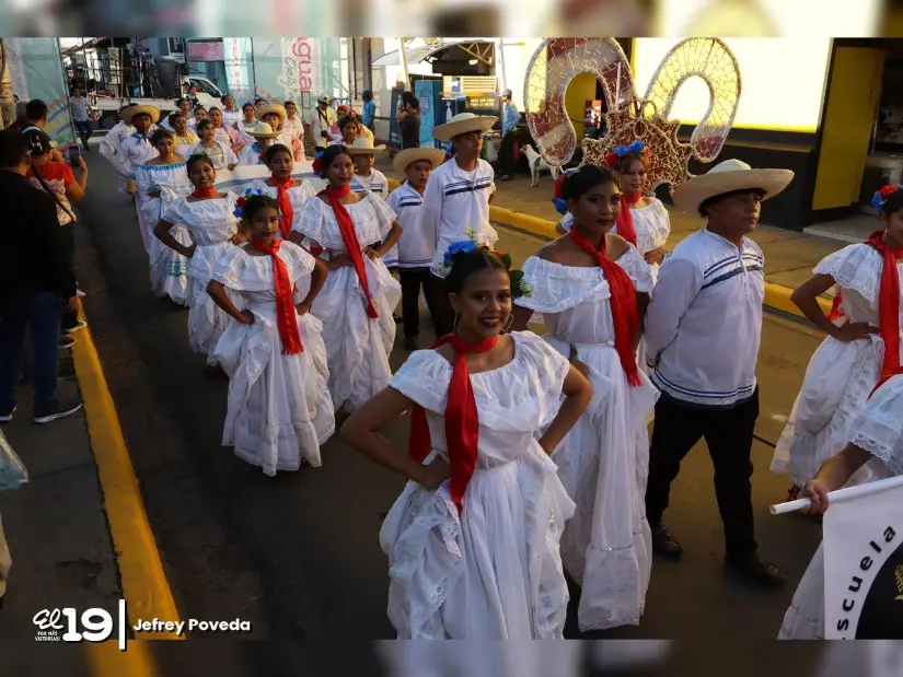 Santos-Patronos--(7)