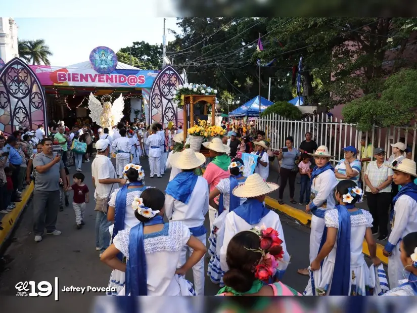 Santos-Patronos--(9)