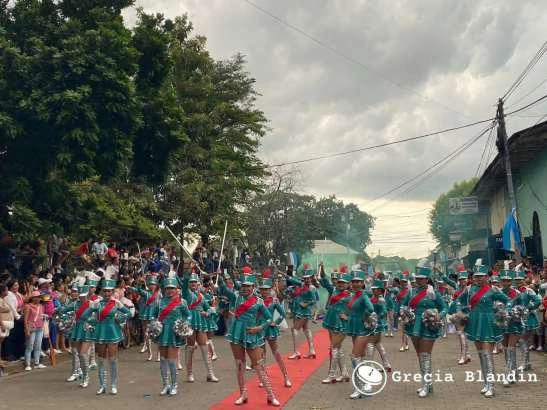 BANDAS25