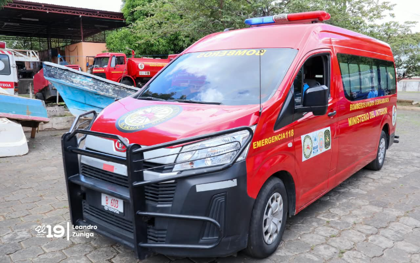BOMBEROS-32