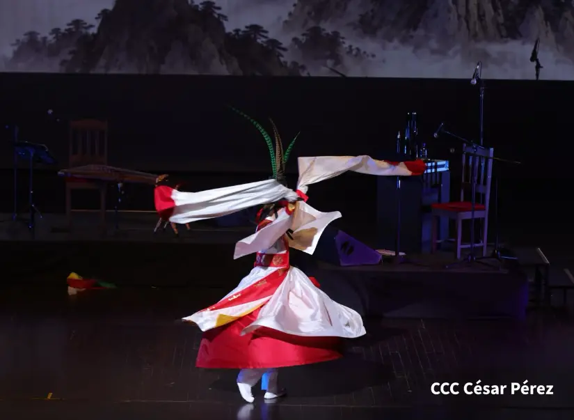 COREA--(16)