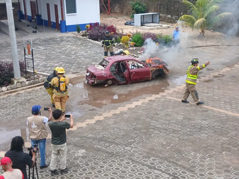 Bomberos-11