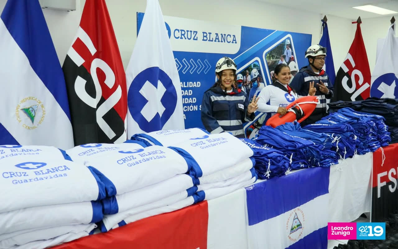 CRUZ-BLANCA21