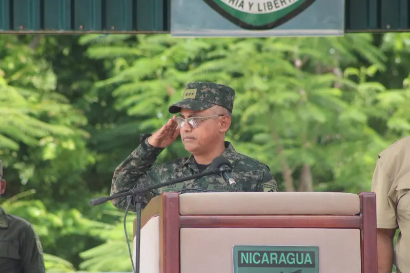 Ejercito--(5)
