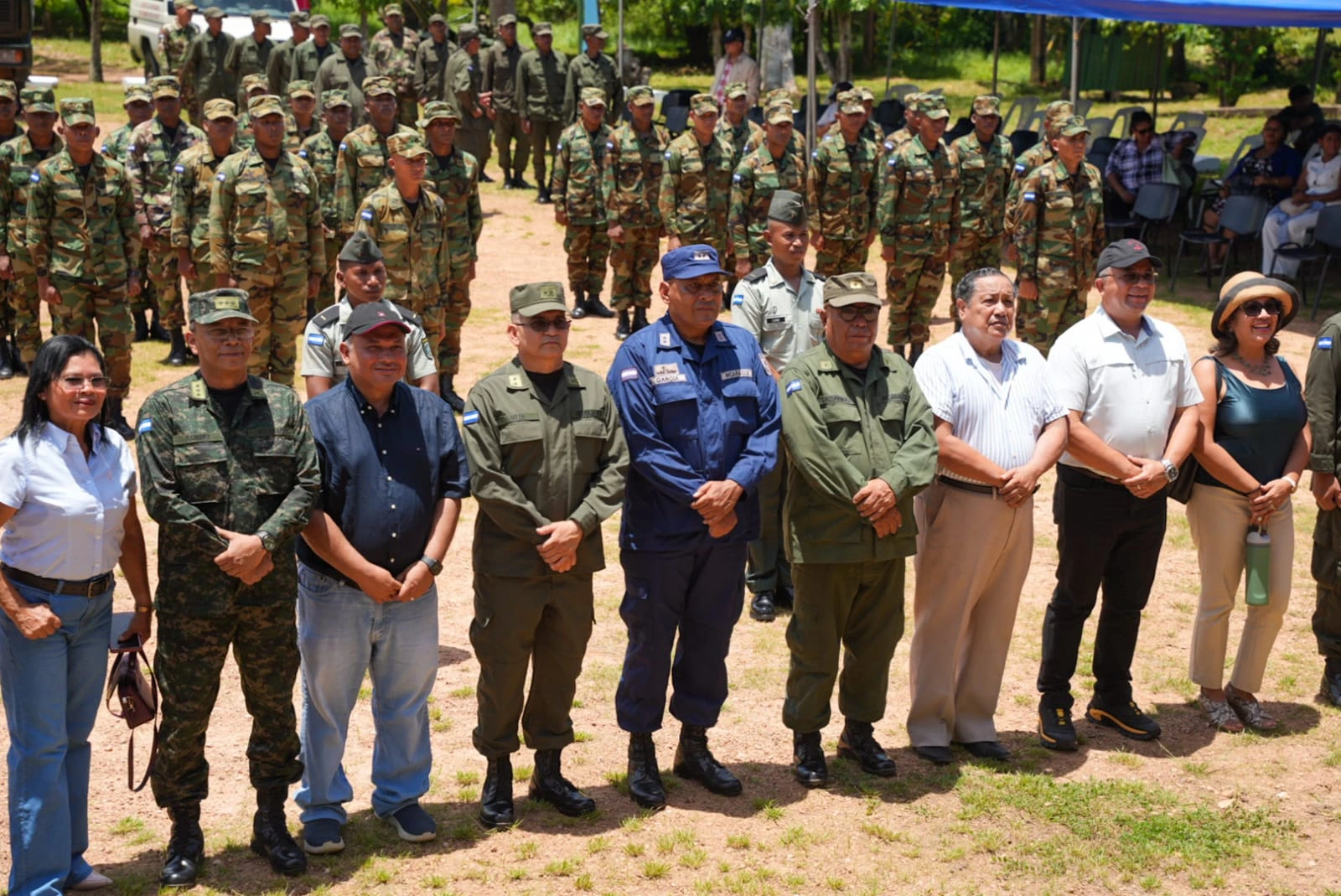 COMANDO-(13)