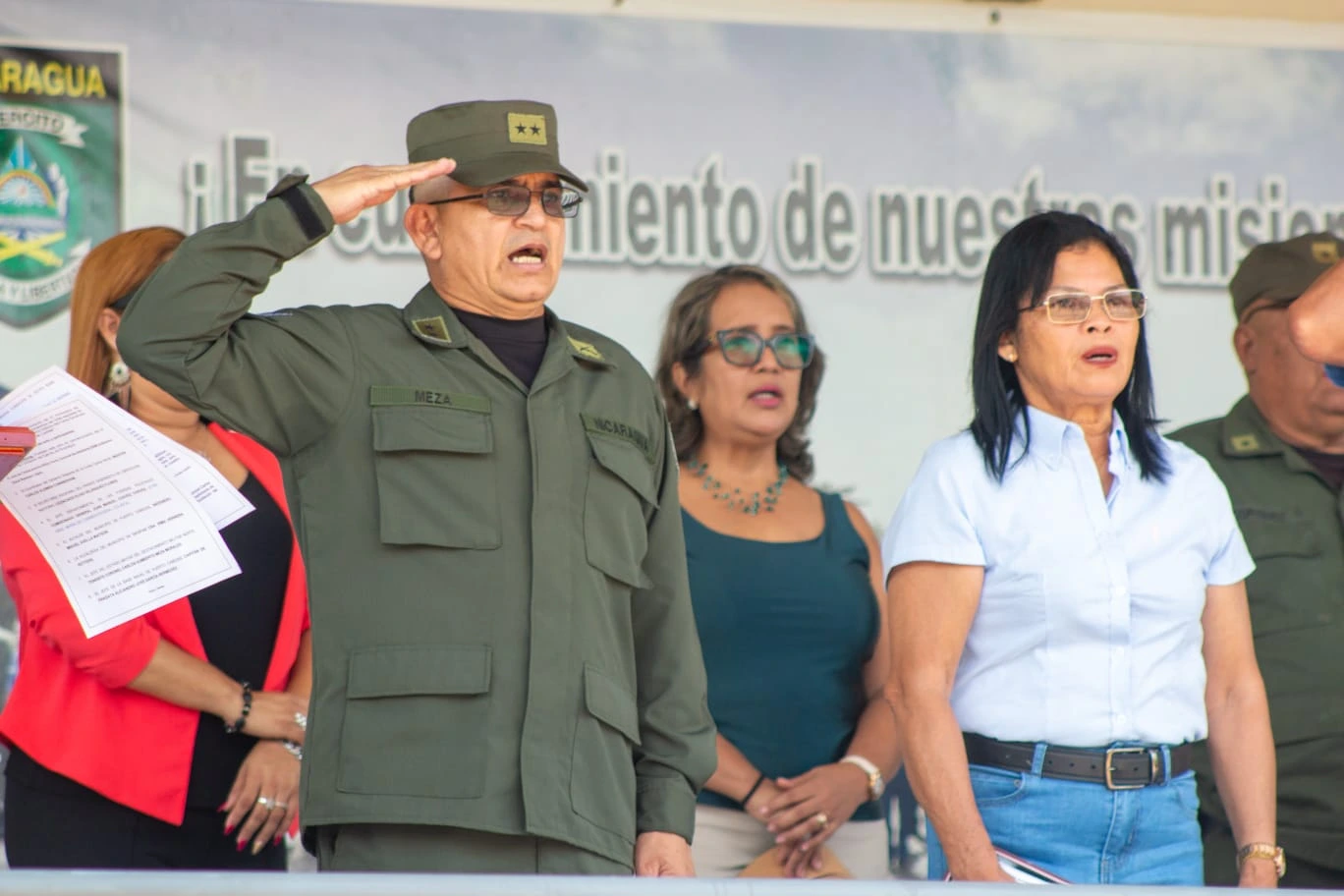 COMANDO-(18)