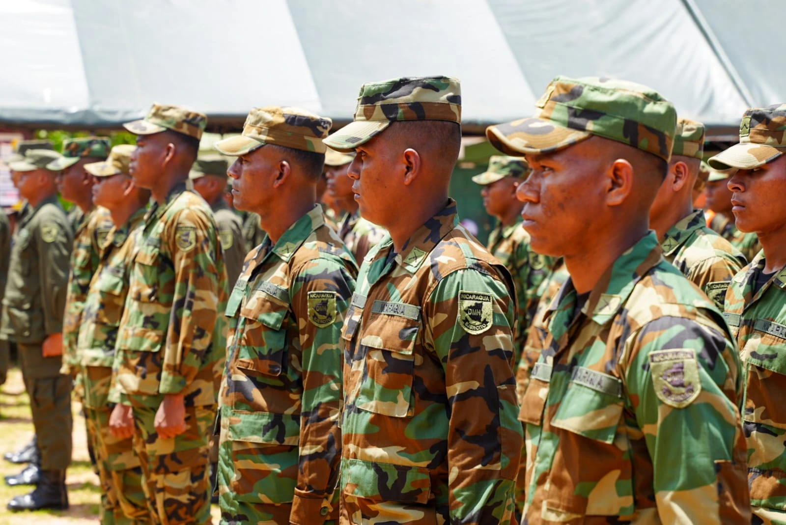COMANDO-(3)
