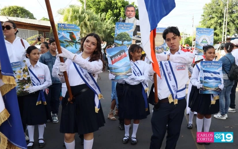 DESFILE-(10)