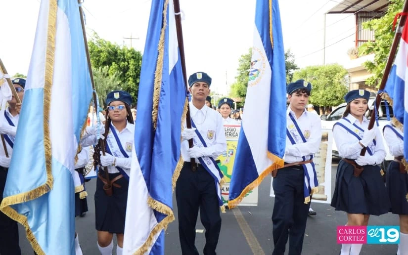 DESFILE-(21)