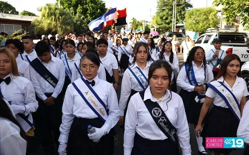 DESFILE-(9)