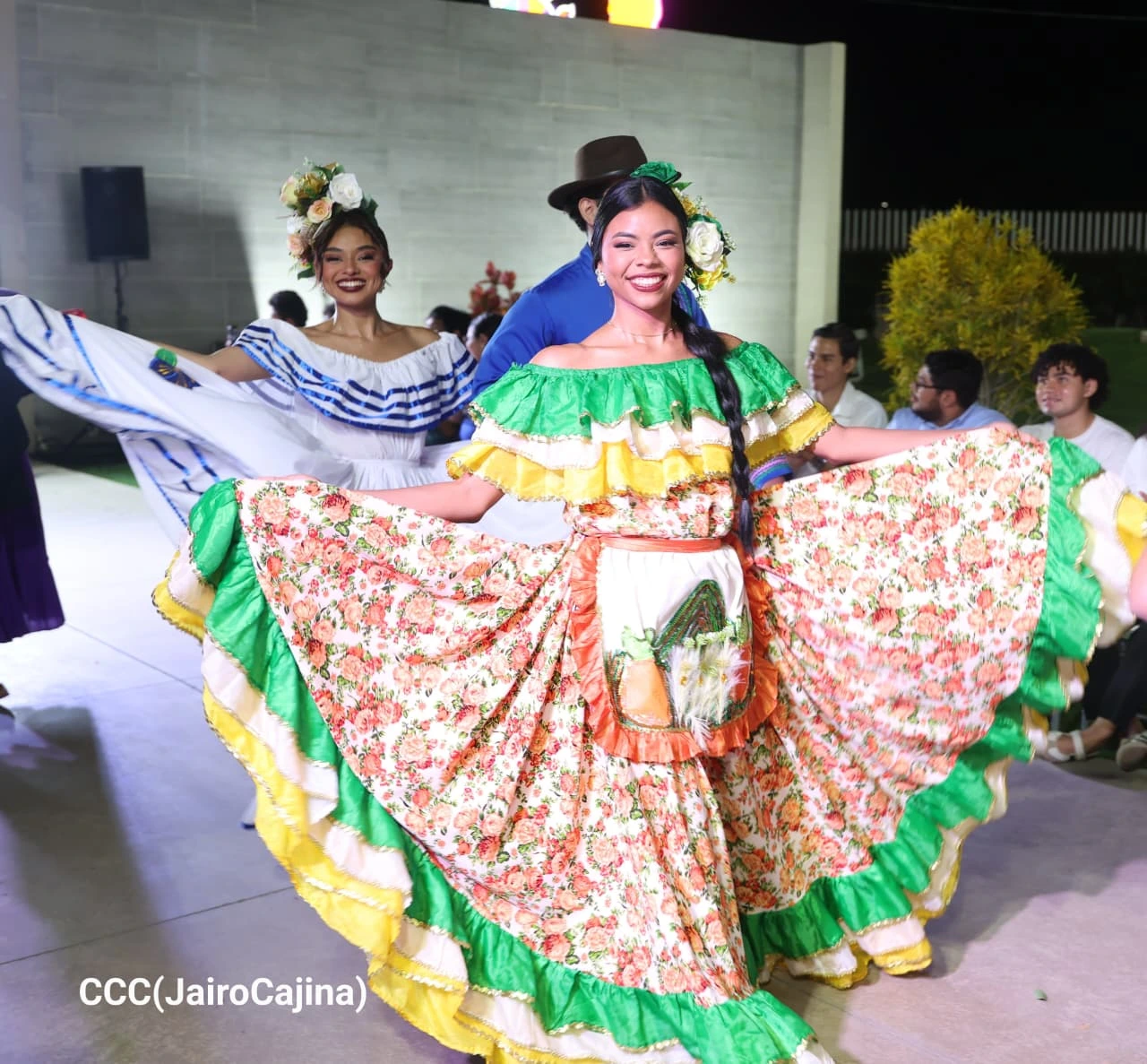 HUIPIL-(18)