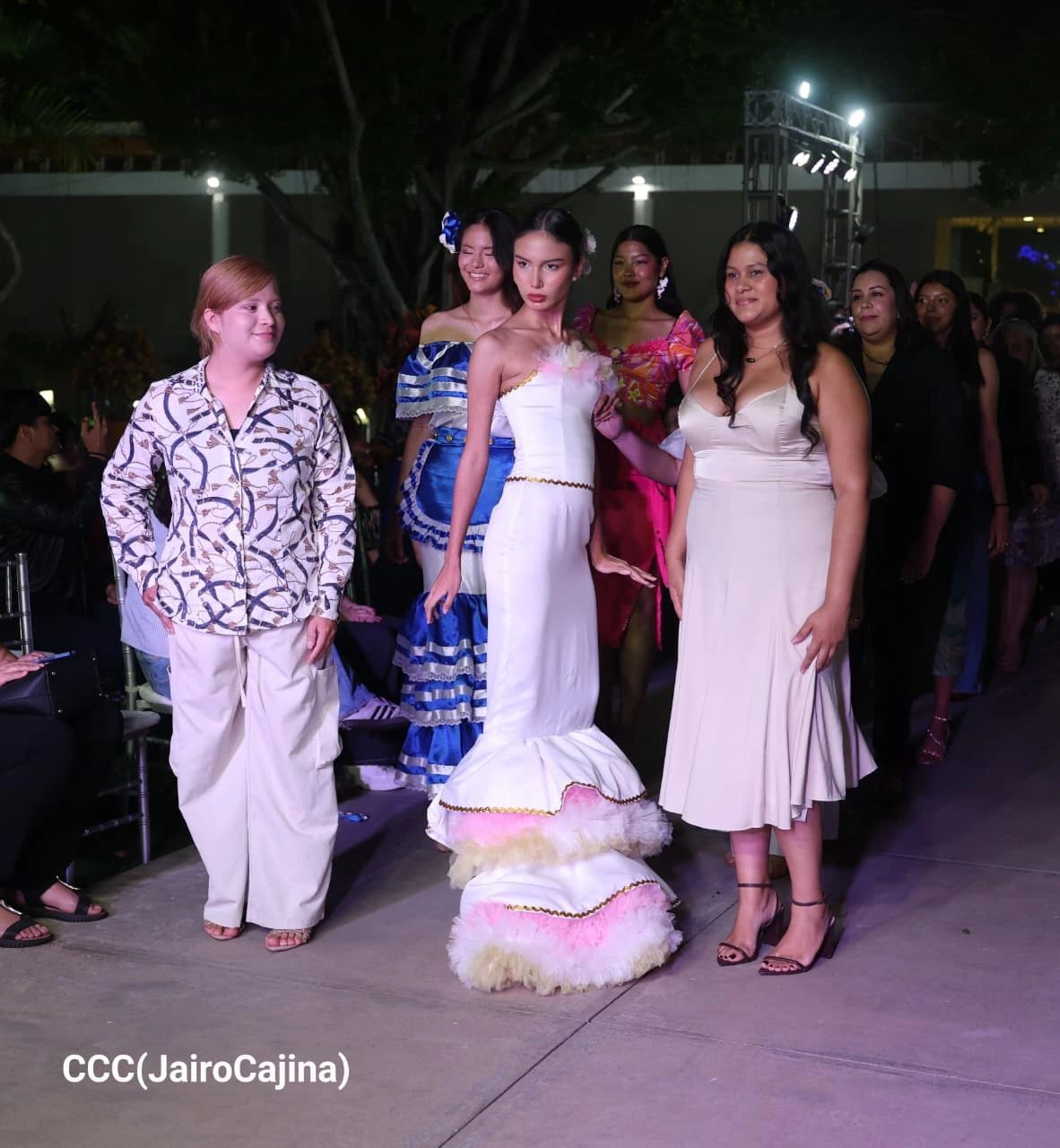 HUIPIL-(35)