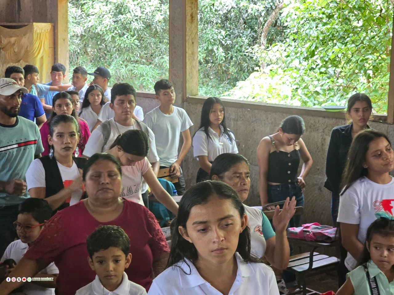 JS-(2)