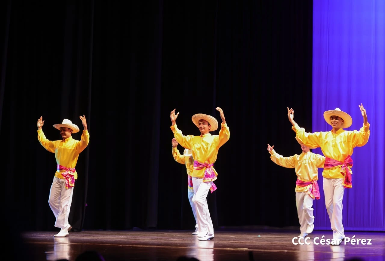 BALLET-(5)