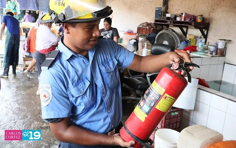 BOMBEROS13