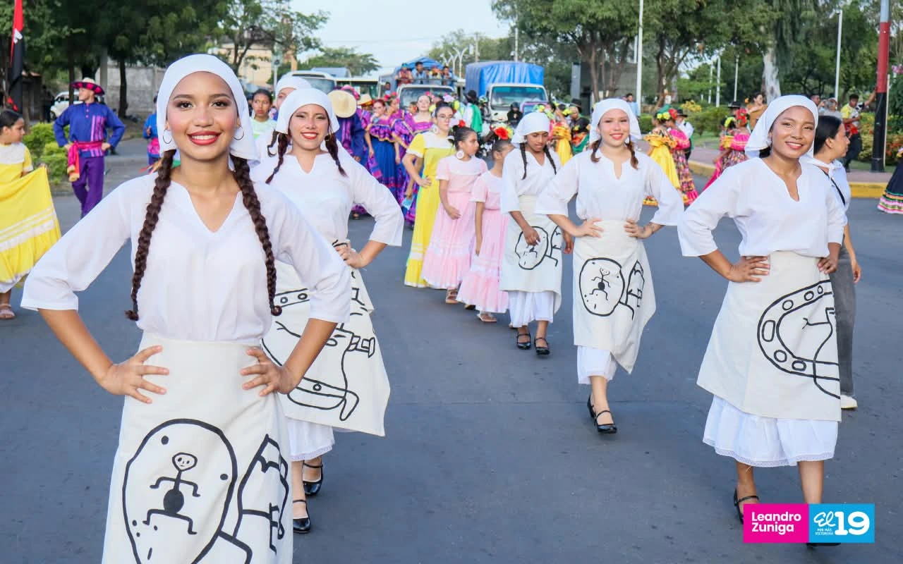 HUIPIL28
